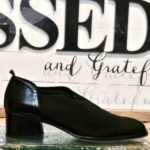 Donald J. Pliner 'Anytime' Mesh Elastic Heels Sz 9.5